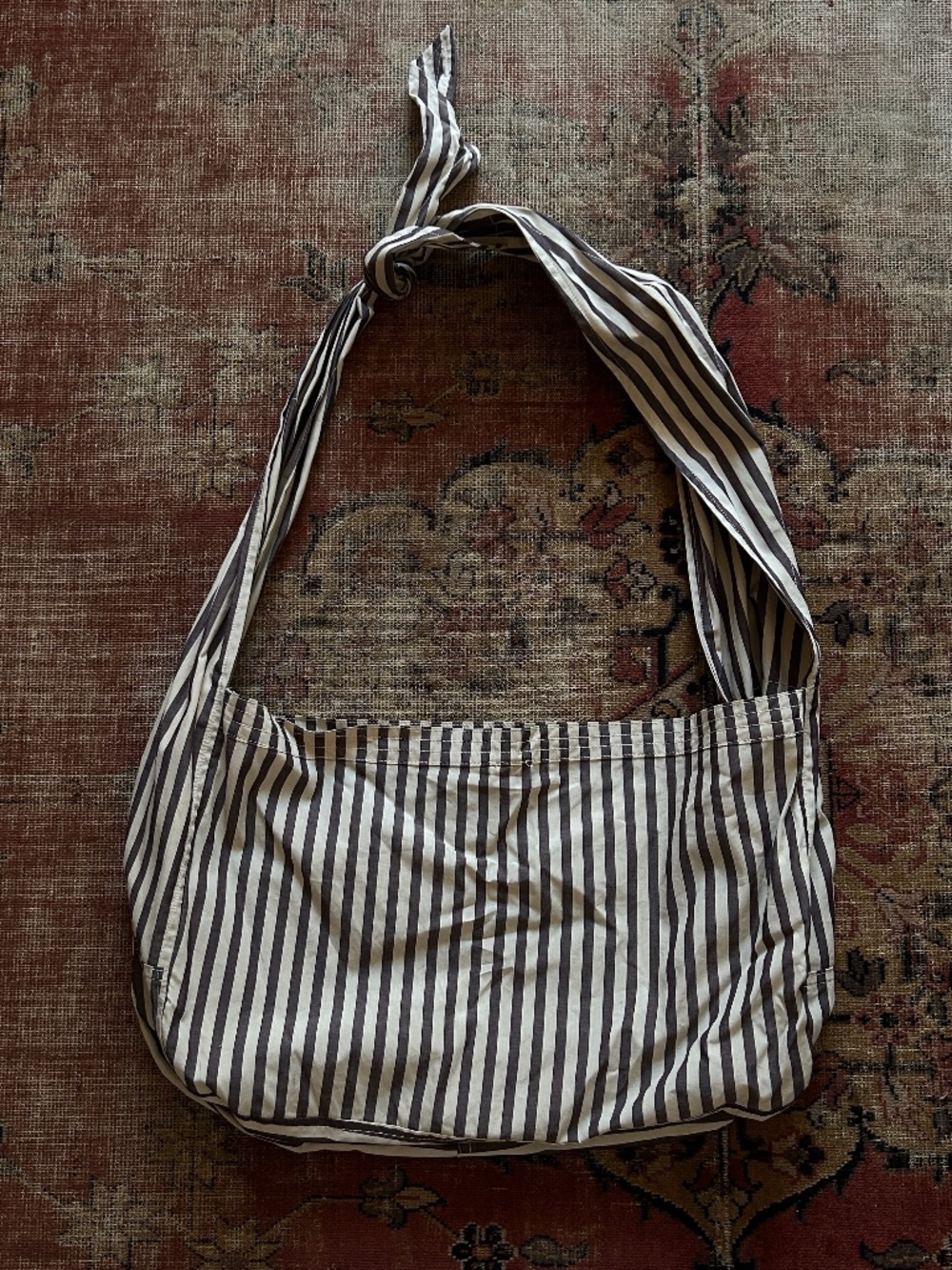 SC103 Cocoon Sac Bag